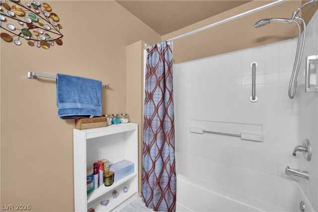 1520 Frank Aved Street 201, Las Vegas, NV 89110