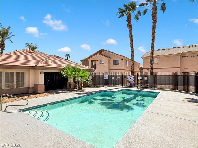 1520 Frank Aved Street 201, Las Vegas, NV 89110