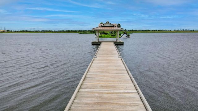 1083 Tangled Orchard Trace, Loxahatchee, FL 33470