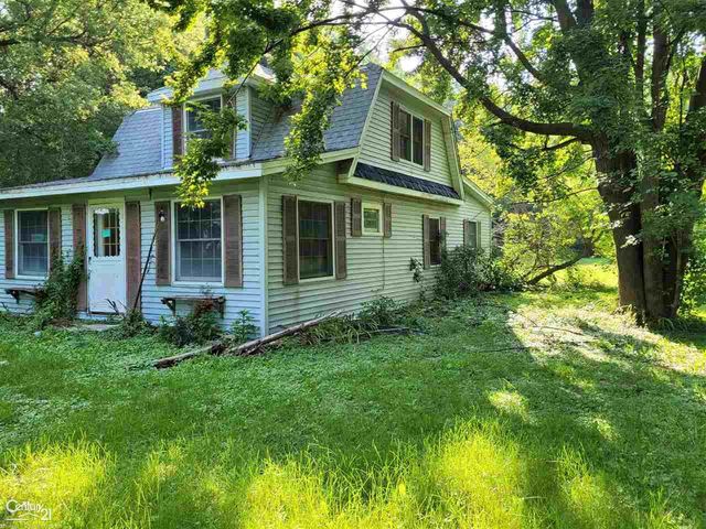46271 Jefferson Avenue, Chesterfield Twp, MI 48047