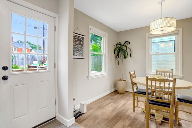 2139 S OXFORD ST, Arlington, VA 22204