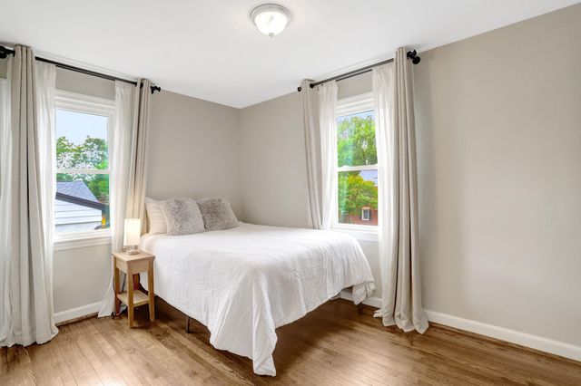 2139 S OXFORD ST, Arlington, VA 22204