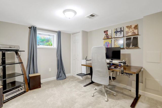 2139 S OXFORD ST, Arlington, VA 22204