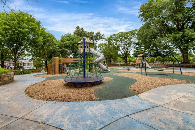 2139 S OXFORD ST, Arlington, VA 22204