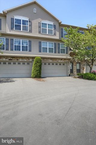 6347 MERCURY DR, Mechanicsburg, PA 17050