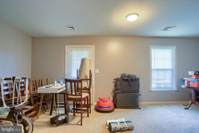 6347 MERCURY DR, Mechanicsburg, PA 17050