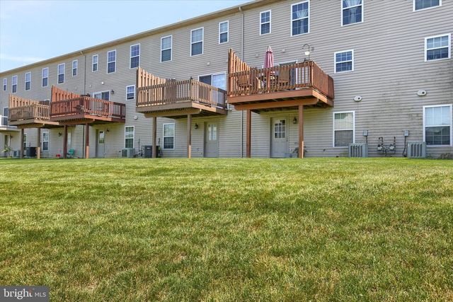 6347 MERCURY DR, Mechanicsburg, PA 17050