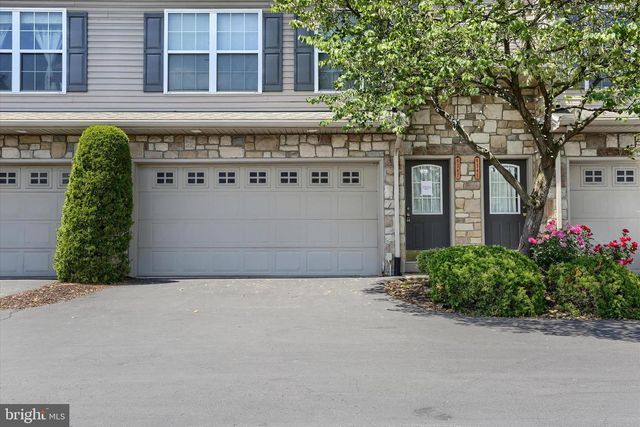 6347 MERCURY DR, Mechanicsburg, PA 17050