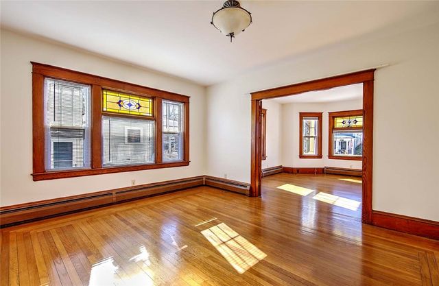 910 Hope Street 1, Bristol, RI 02809