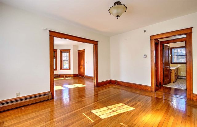 910 Hope Street 1, Bristol, RI 02809