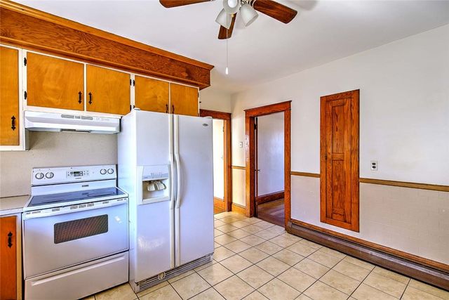 910 Hope Street 1, Bristol, RI 02809