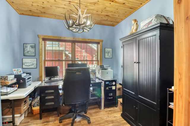 290 Shorewood Drive, Detroit Lakes, MN 56501