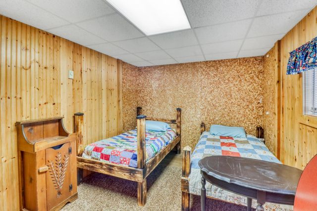 290 Shorewood Drive, Detroit Lakes, MN 56501