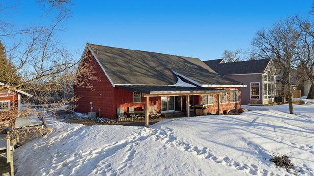 290 Shorewood Drive, Detroit Lakes, MN 56501