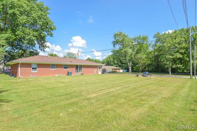 1236 Cynthia Drive, Belleville, IL 62220