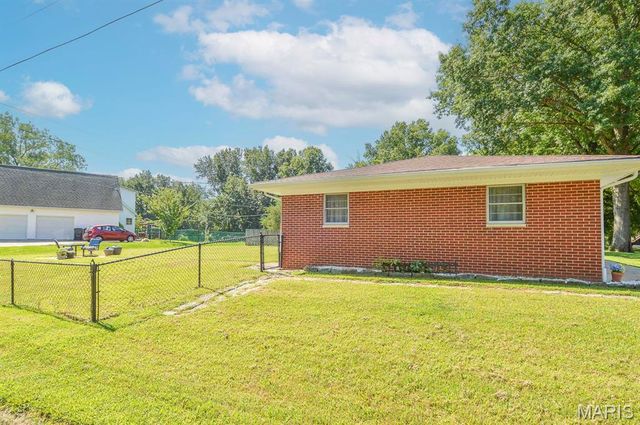 1236 Cynthia Drive, Belleville, IL 62220