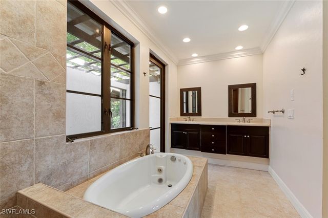 1500 Bald Eagle DR 93, Naples, FL 34105