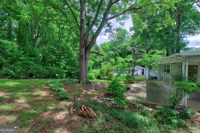 3650 Fred Walker Drive SW, Smyrna, GA 30082