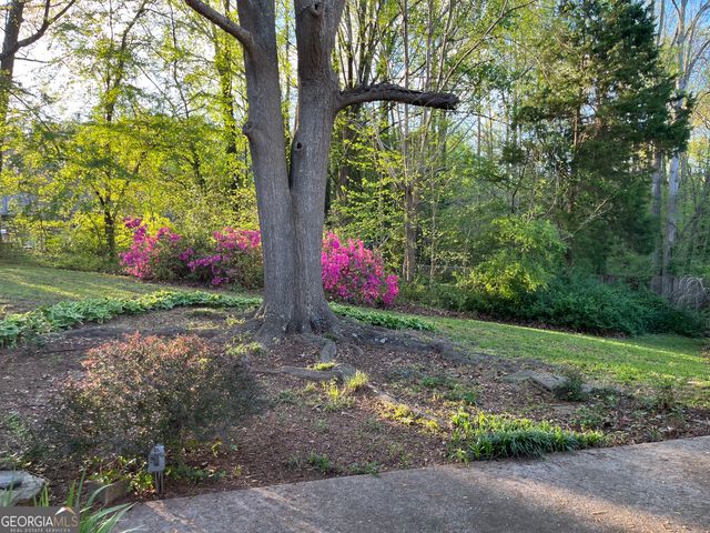 3650 Fred Walker Drive SW, Smyrna, GA 30082