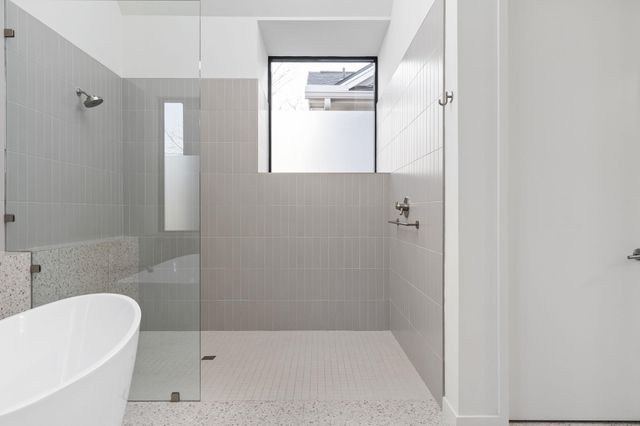 7502 Saint Louis ST, Austin, TX 78757