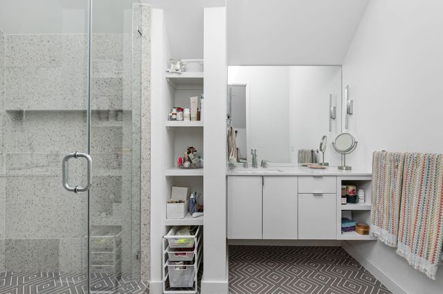 7502 Saint Louis ST, Austin, TX 78757