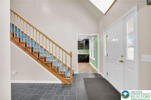 725 Buttermilk Road, Williams Twp, PA 18055