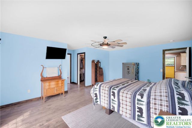 725 Buttermilk Road, Williams Twp, PA 18055
