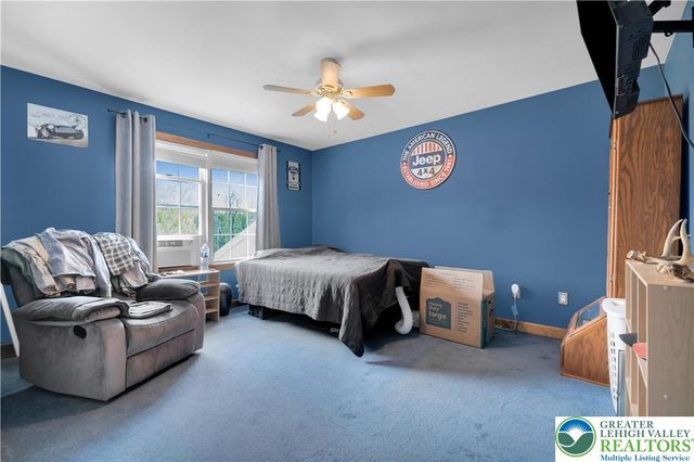 725 Buttermilk Road, Williams Twp, PA 18055