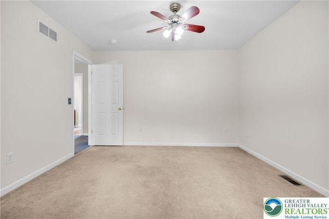 725 Buttermilk Road, Williams Twp, PA 18055