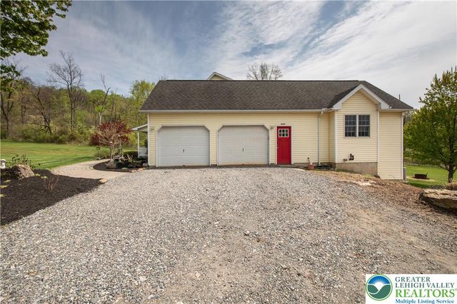 725 Buttermilk Road, Williams Twp, PA 18055