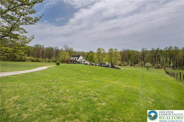 725 Buttermilk Road, Williams Twp, PA 18055