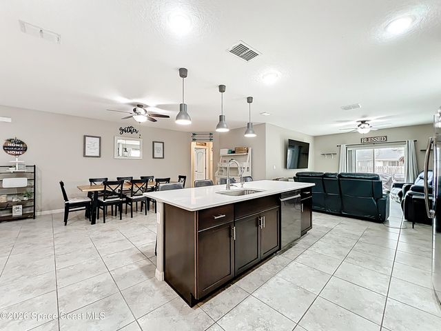 415 Scodella Street SW, Palm Bay, FL 32908