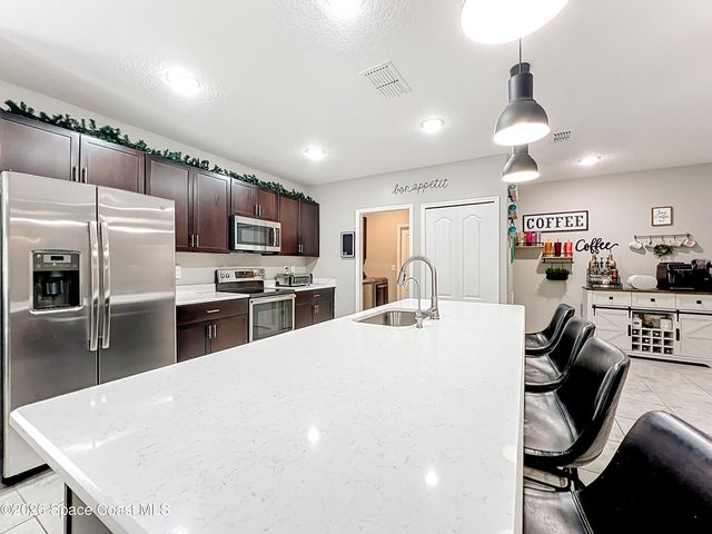 415 Scodella Street SW, Palm Bay, FL 32908