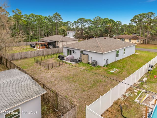 415 Scodella Street SW, Palm Bay, FL 32908