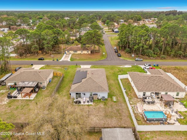 415 Scodella Street SW, Palm Bay, FL 32908