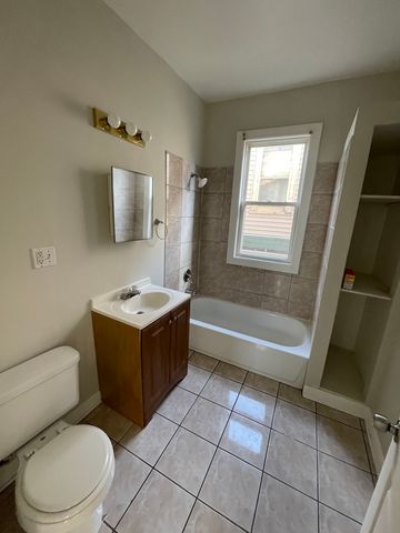 7123 S Peoria Street, Chicago, IL 60621