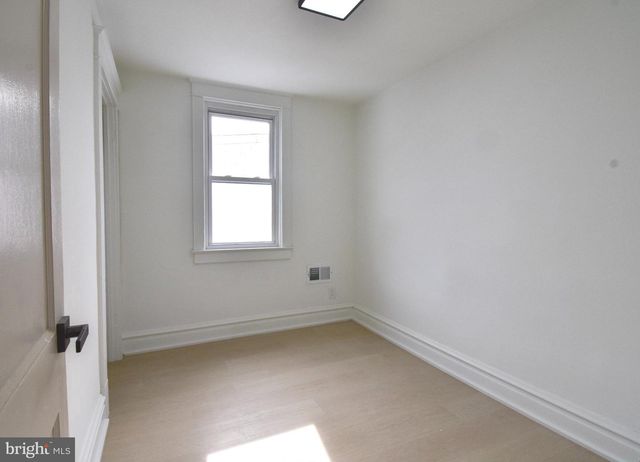 247 HEATHER RD, Upper Darby, PA 19082