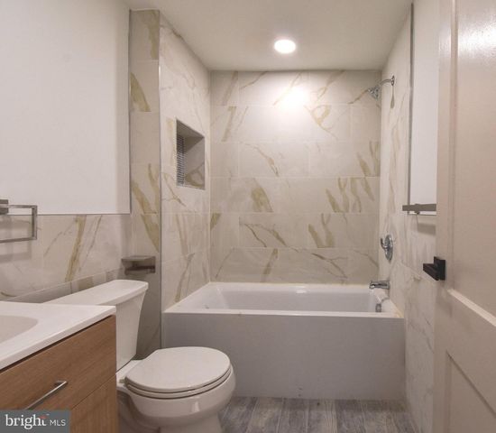 247 HEATHER RD, Upper Darby, PA 19082