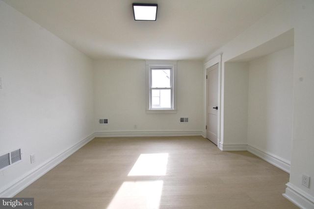 247 HEATHER RD, Upper Darby, PA 19082