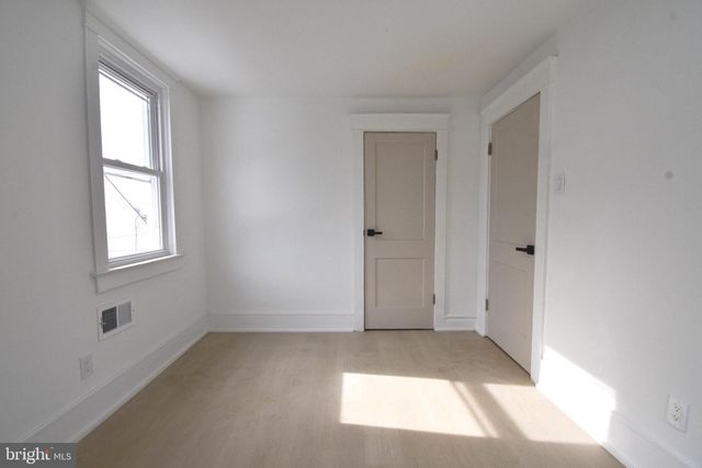 247 HEATHER RD, Upper Darby, PA 19082