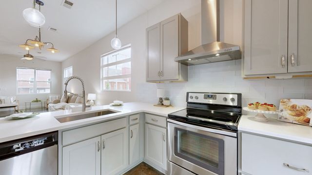 1901 Meridian St Apt H, Nashville, TN 37207