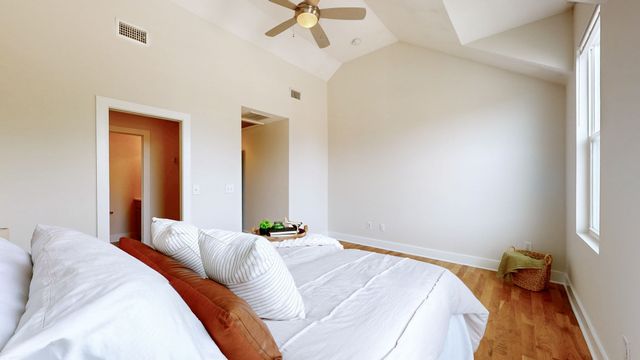 1901 Meridian St Apt H, Nashville, TN 37207