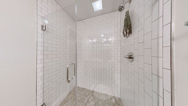1901 Meridian St Apt H, Nashville, TN 37207