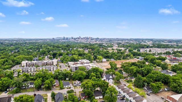 1901 Meridian St Apt H, Nashville, TN 37207