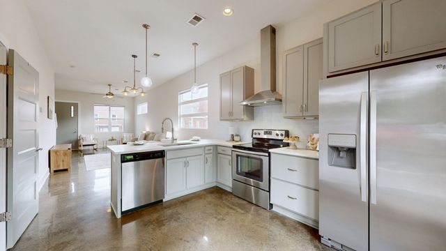 1901 Meridian St Apt H, Nashville, TN 37207