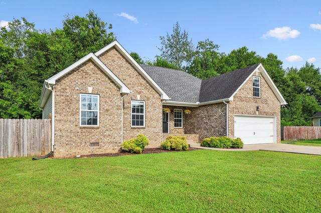 122 Raven Ct, Shelbyville, TN 37160