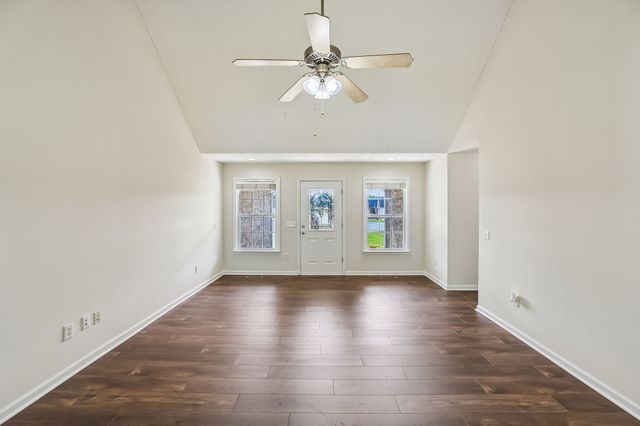 122 Raven Ct, Shelbyville, TN 37160