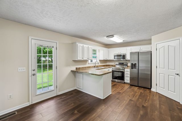 122 Raven Ct, Shelbyville, TN 37160