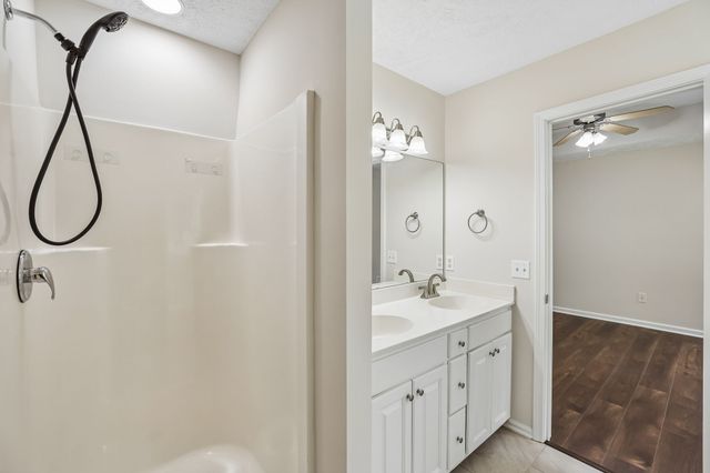 122 Raven Ct, Shelbyville, TN 37160