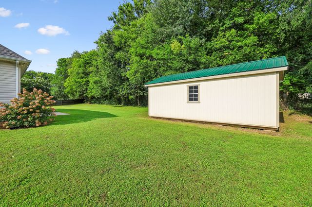 122 Raven Ct, Shelbyville, TN 37160
